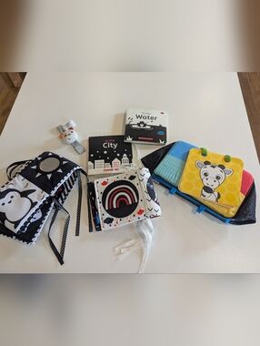 Newborn Developmental Learning Toys Baby Black White 0 To 3 Months Mirror Books